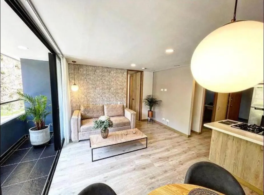 Remotecasa - El Poblado, 2 Bedrooms+Office Medellin 0*,